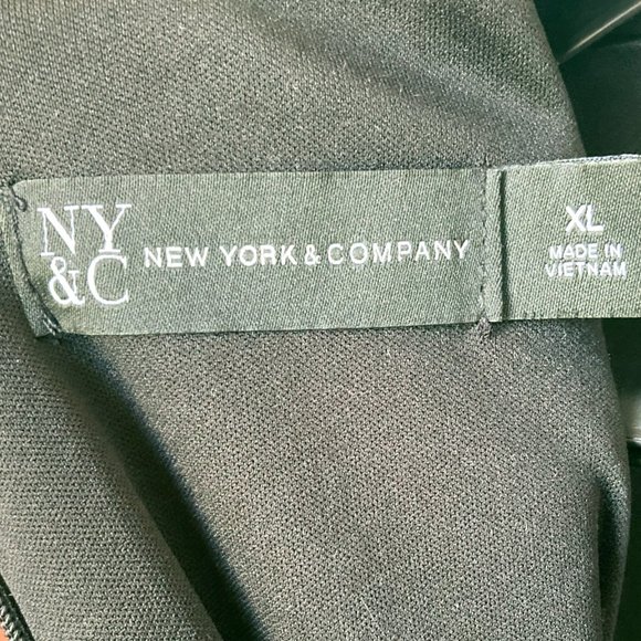 NY&C Black Sheath High Neck Dress with Gold buttons and 3/4 length sleeves XL - Picture 5 of 9